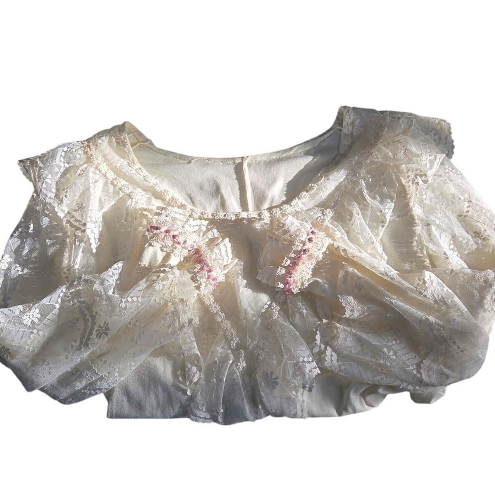 Vintage Victorian Lace Blouse White Ruffle V-Yoke Boho Coquette Romantic Sz Med - Picture 4 of 8